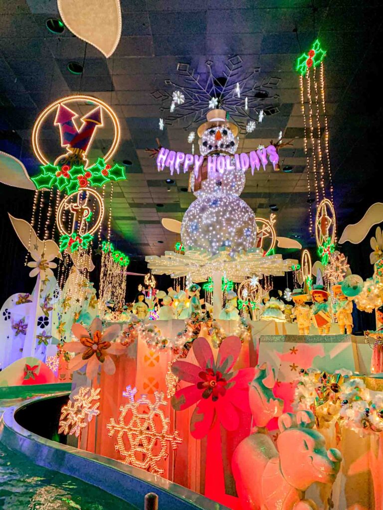 It's a small world holiday overlay